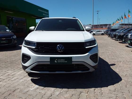 VOLKSWAGEN T-CROSS 1.0 200 TSI TOTAL FLEX AUTOMÁTICO VOLKSWAGEN T-CROSS 1.0 200 TSI TOTAL FLEX AUTOMÁTICO
